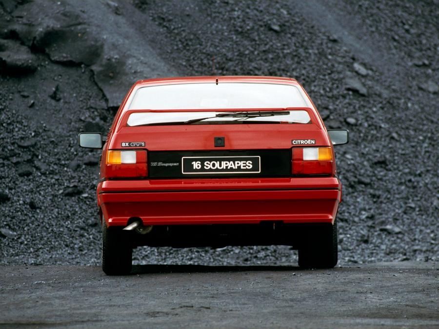  Citroen BX GTi 16 Soupapes 1987 года  (фото 4 из 12)